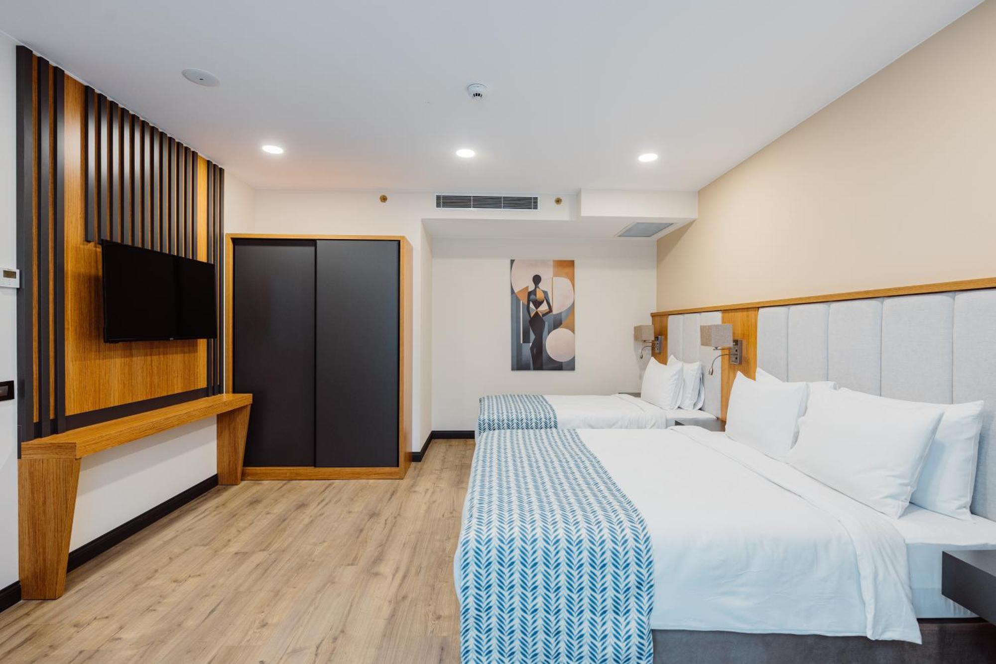 Best Western Plus บาทูมิ ภายนอก รูปภาพ