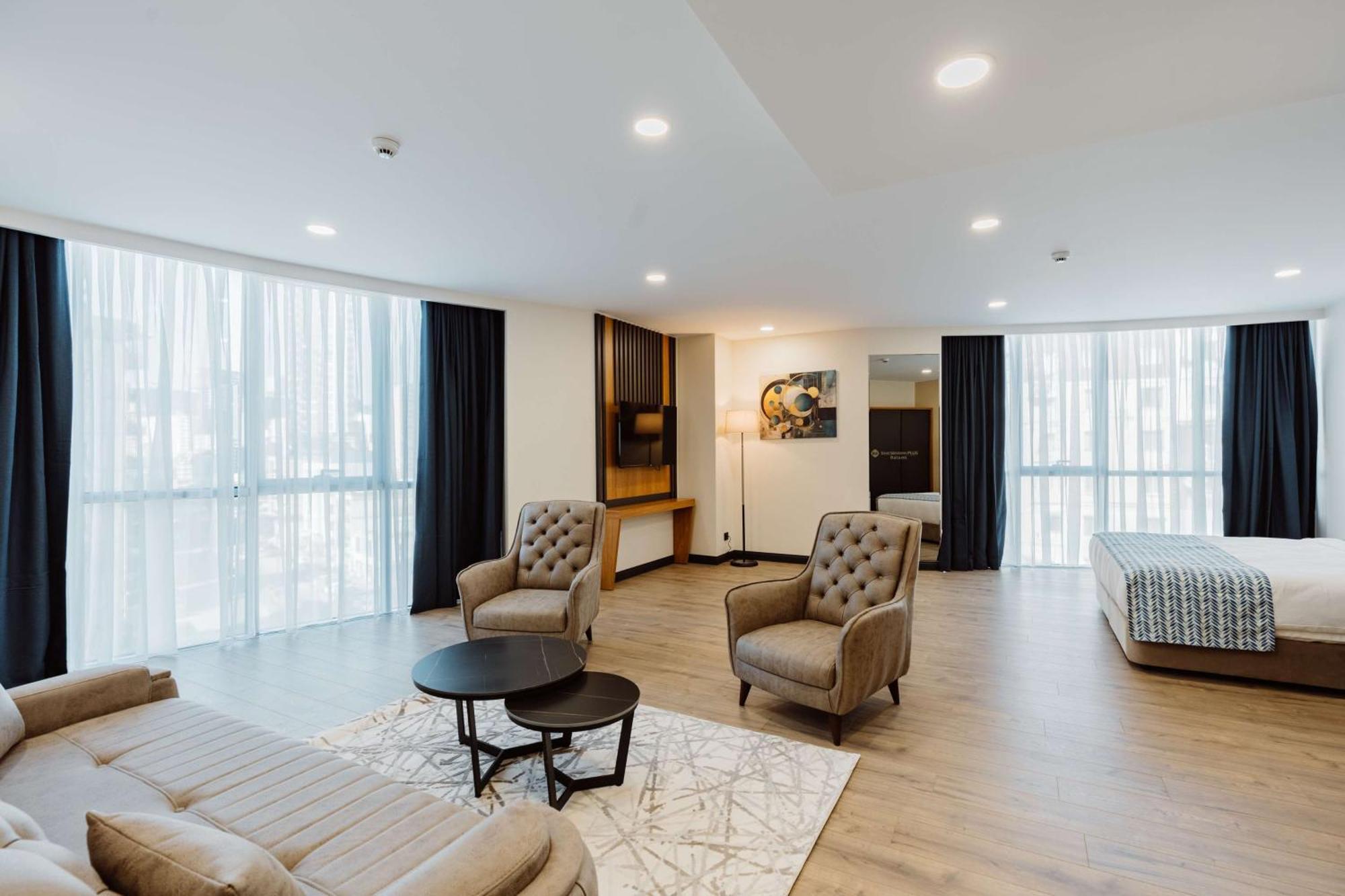 Best Western Plus บาทูมิ ภายนอก รูปภาพ